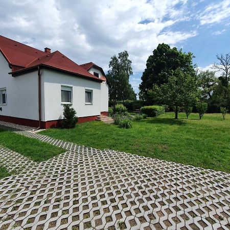 Fagreci Villa Balatonmariafurdo Exterior photo